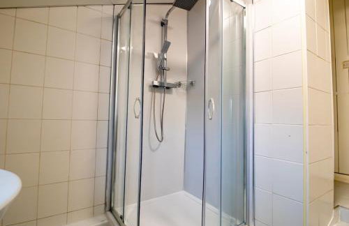 Spacious Well Equipped Flat - Pass the Keys - Foto 11