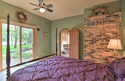 Spacious Lakefront Home with Patio and Boat Dock! - Foto 15