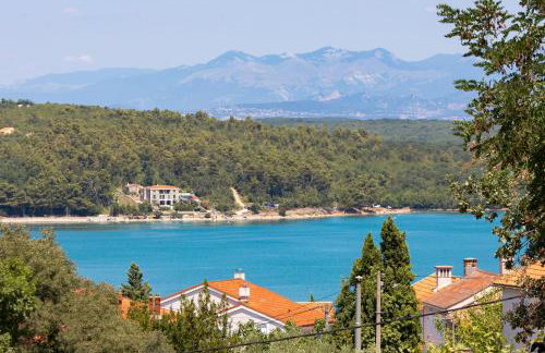 Villa 4 with Pool Soline, Krk, 280 m from beach, by 4Villas - Photo 54