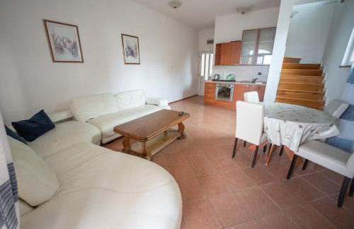 Beach Apartments Villa Holiday - Foto 12