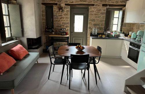 Χελιδόνα - Helidona - Foto 7