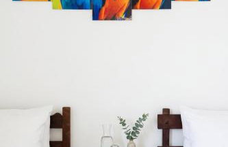 Casa Inteira Com Total Privacidade e Quintal - Foto 13