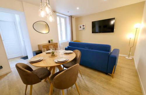 D-Day Suites - Photo 22