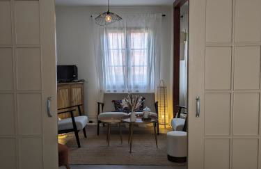 La Maison des Potiers avec Terrasse et Parking - Foto 13