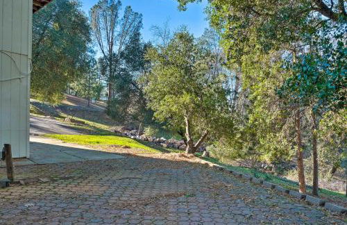 Modern Groveland Chalet about 25 Mi to Yosemite! - Foto 31