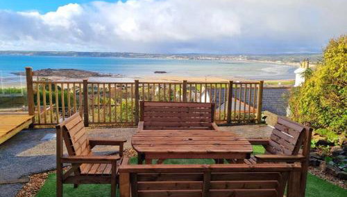 1Rosemount -Marazion - Iconic view of St Michaels Mt, Sea, Beach, 2xParking, Netflix Prime - Foto 3, Garden