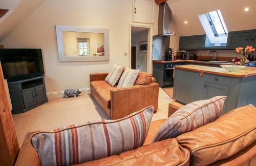 Pultheley Cottage - Photo 3