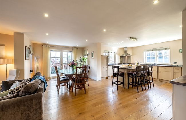 Spacious Home to Sleep 6 Just a Short Stroll From Kenmare - Foto 6