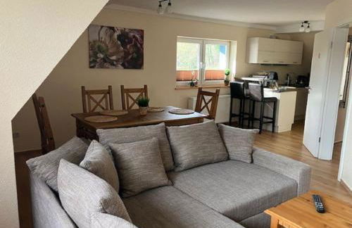 Apartment Charmante Ferienwohnung in Neukloster mit Terrasse by Interhome - Foto 9