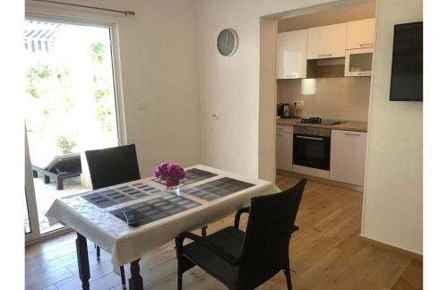 Grapevine Studio Apartment - Photo 4