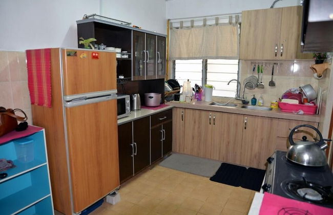 Awedee Homestay Putrajaya - Photo 18