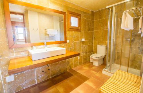 Magnífica villa con una piscina espectacular - Foto 36