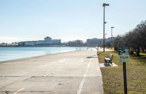 Blueground The Loop pool AC nr park CHI-1188 - Foto 44