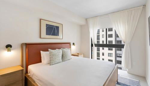 Luxury Urban Comfort at The Crosby Miami - Central Location - Foto 2