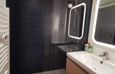 Magnifique duplex au pied des pistes, rénové dans maison de pays - Photo 28