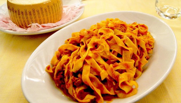 Bologna Pasta cooking class and dessert - Photo 4