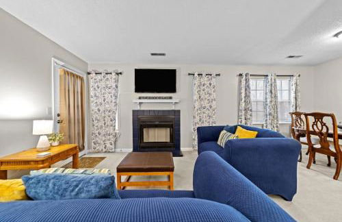 Quiet 2 Bedroom Condo In Greensboro - Photo 24
