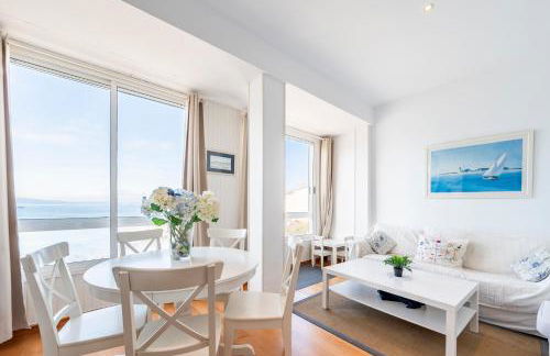 Fee4Me Front line beach flat in Caión - Foto 1