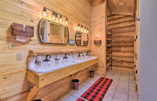 Grand Mountain Retreat in Angel Fire with Game Room! - Foto 28