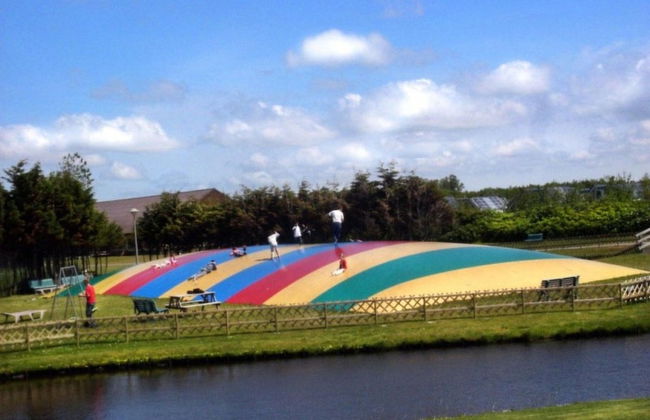 Radiant Bungalow With Patio at Duinland - Foto 53