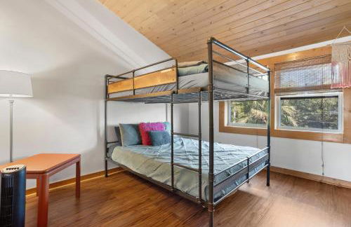 Pool Retreat Waterfront 6 Bedroom Boat Ramp Game Room Pass Christian Home - Foto 17