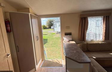 Singh&Leite Family Caravan Sleeps 6 - Foto 12