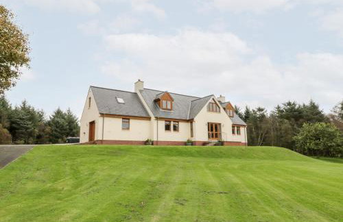 Cairnhapple House - Photo 1