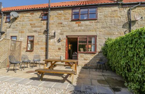 Danby Cottage - Photo 36