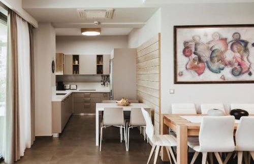 Orama Luxury Villa 4 Bedrooms with Private Pool - Foto 40