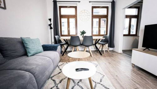 ⋙ Stilvolle Wohnung mit 2 Schlafzimmern & Balkon ⋘ - Foto 4