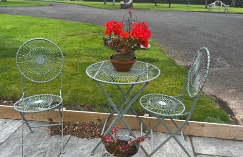 Cozy Studio Attic Retreat in Bettws Newydd - Foto 25