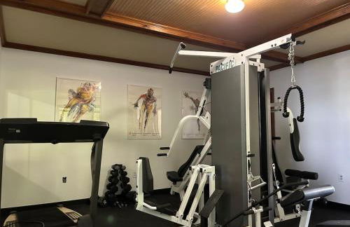 Saratoga Lake Boathouse Retreat - Photo 38