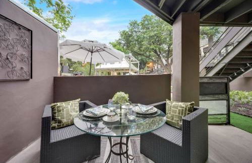 Spacious 2BR Condo in Central Dallas - Foto 17