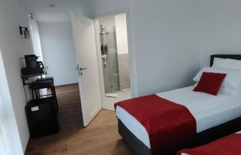 Doppel-Zweibettzimmer mit Balkon - Foto 21