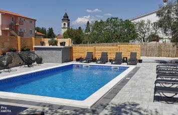 Apartment olive tree garden&poll view 4 plus 2, 130 m2 with tiki bar - Foto 4