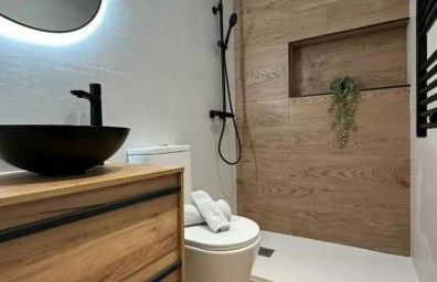 Apartamento temporal cómodo y moderno para estancias personales o profesionales - Foto 1