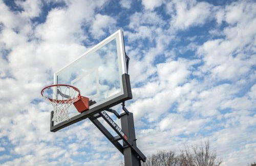 Tiny Home with Hot Tub Near Ft Leonard Wood! - Foto 37