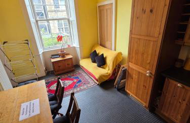 City centre Flat - sleep upto 4 - Foto 9