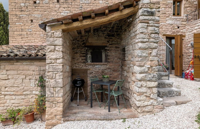 Graceful Holiday Home in Acqualagna With Swimming Pool - Foto 63