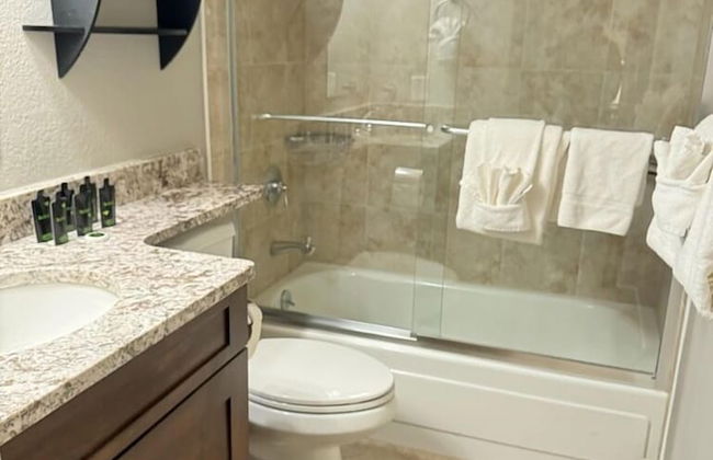 Vail Racquet Club Mountain Resort - Photo 79