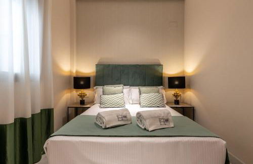 BiBo Suites Real Chancilleria - Photo 46