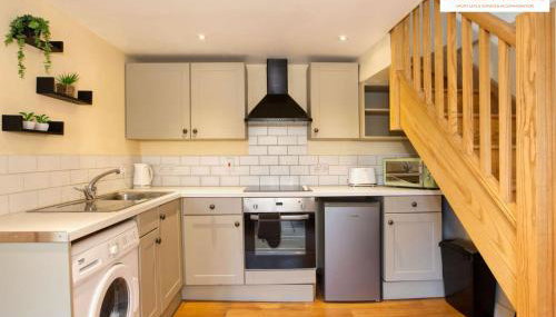 Cosy 1bed - 2 Floors - riverside Free Parking - Foto 5, stove, pet friendly, toaster, minibar