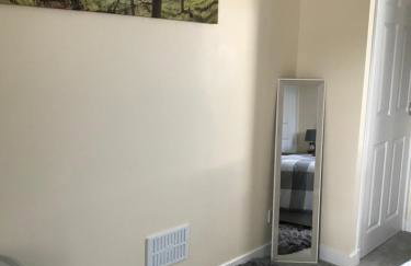 No 5 Newly refurbished 4 bedroom house - Foto 36
