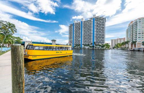 Amazing Intracoastal Views - Walk to the Beach! - Foto 21