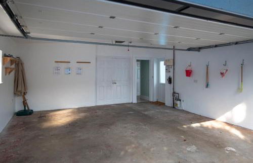 Sunningdale - Beach Side Cottage, Sea Views, Parking - Photo 74