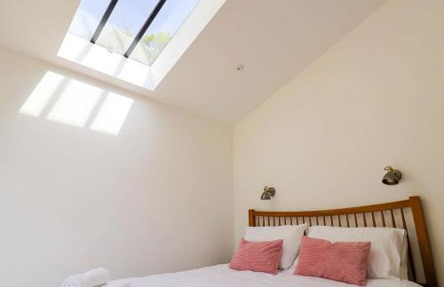 Upper Cottage - Photo 37