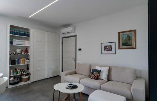 Relax Luxury Sirmio - Elegante Trilocale con Piscina a Sirmione - Foto 32