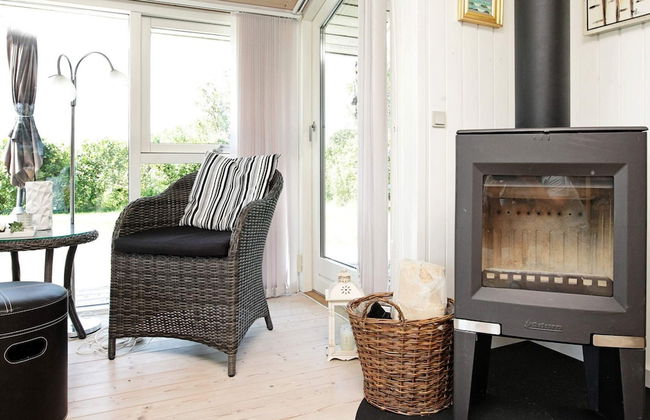 6 Person Holiday Home in Strandby-by Traum - Photo 9