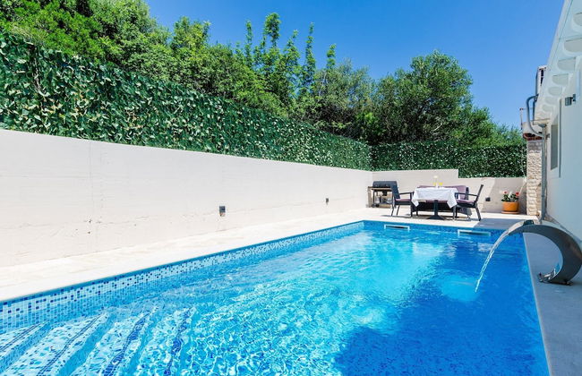 Villa Tranquility Nest Beniva - Three-bedroom Villa With Swimming Pool and Partial Sea View - Foto 27