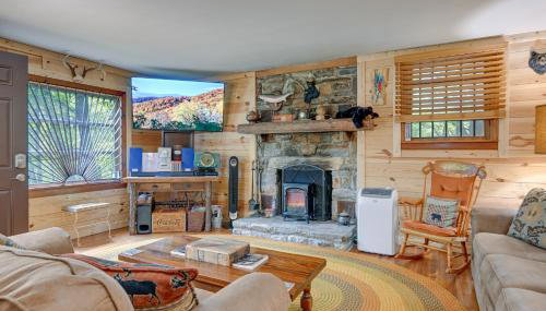 Fire Pit, Grill, and Views Cashiers Getaway! - Foto 3